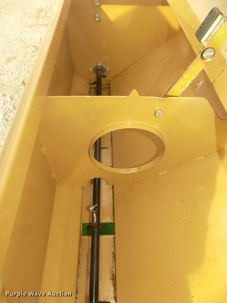 image for item DO9020 Land Pride APS1572 seeder