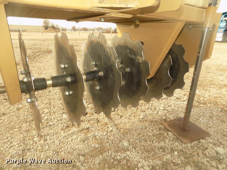 image for item DO9021 Land Pride CR2572 straw crimper