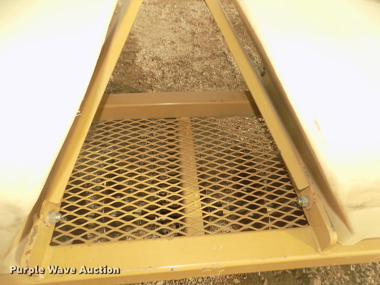 image for item DO9021 Land Pride CR2572 straw crimper