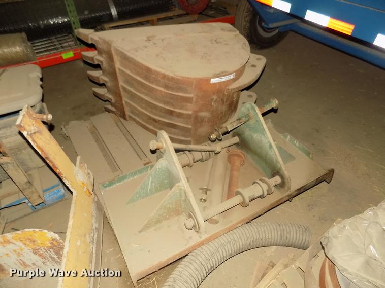 image for item DO9025 24"W bucket