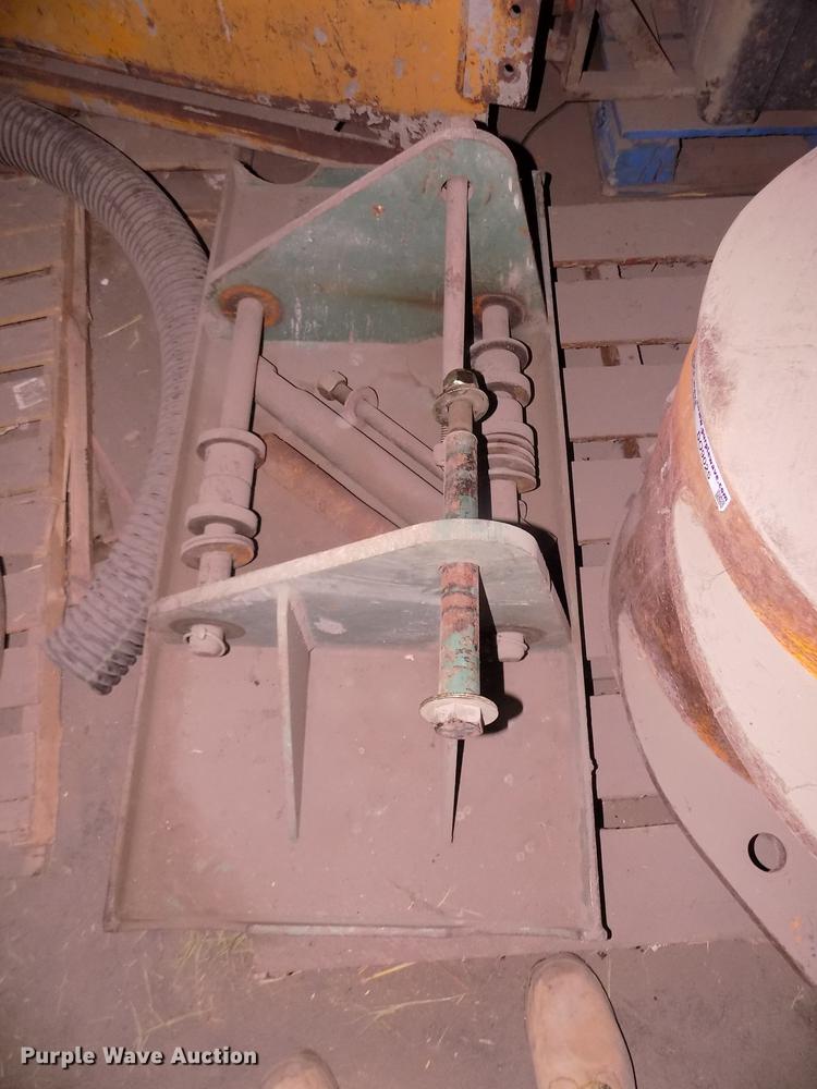 image for item DO9025 24"W bucket