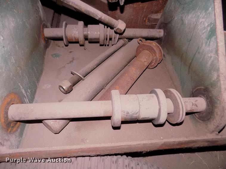 image for item DO9025 24"W bucket