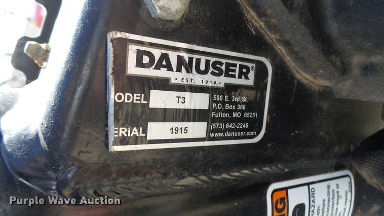 image for item DP9567 Danuser T3 skid steer post driver