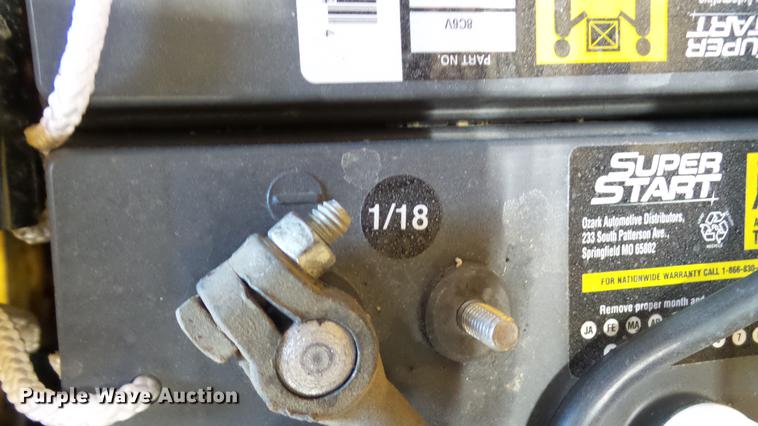 image for item DP9571 2006 Haulotte 3347E scissor lift