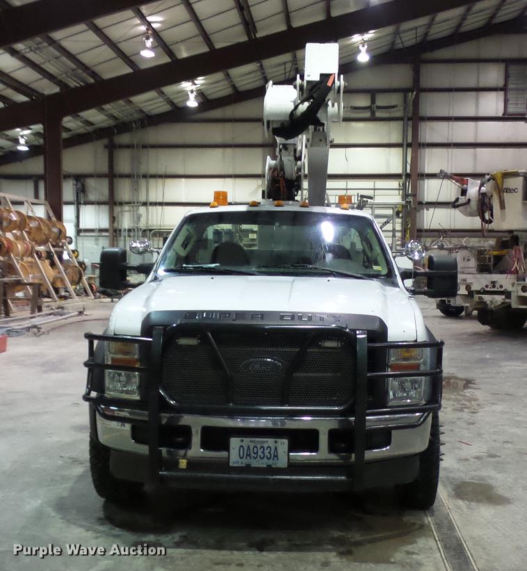 image for item DP9573 2009 Ford F550 Super Duty XL bucket truck