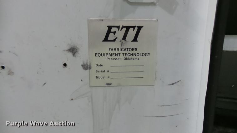 image for item DP9573 2009 Ford F550 Super Duty XL bucket truck