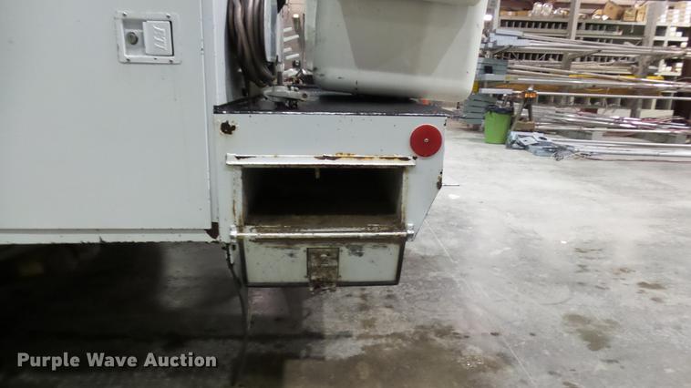 image for item DP9573 2009 Ford F550 Super Duty XL bucket truck