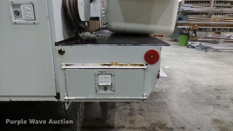 image for item DP9573 2009 Ford F550 Super Duty XL bucket truck