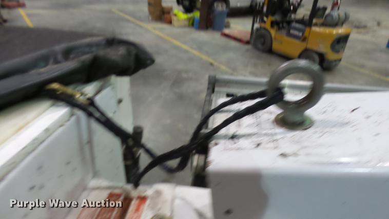 image for item DP9573 2009 Ford F550 Super Duty XL bucket truck