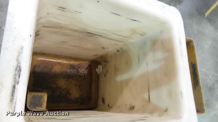 image for item DP9573 2009 Ford F550 Super Duty XL bucket truck