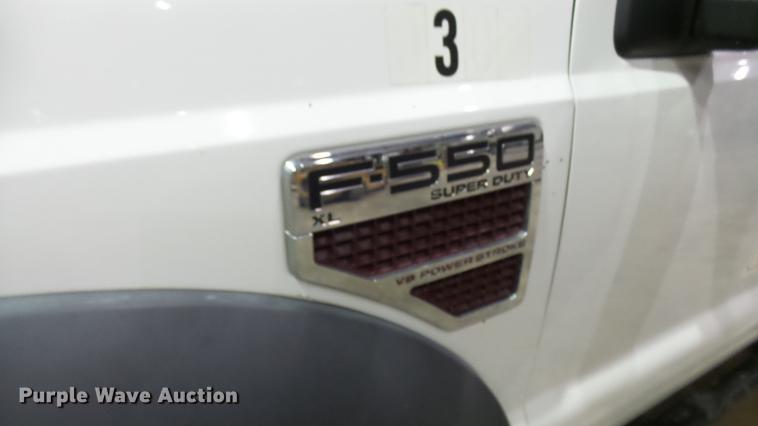 image for item DP9573 2009 Ford F550 Super Duty XL bucket truck