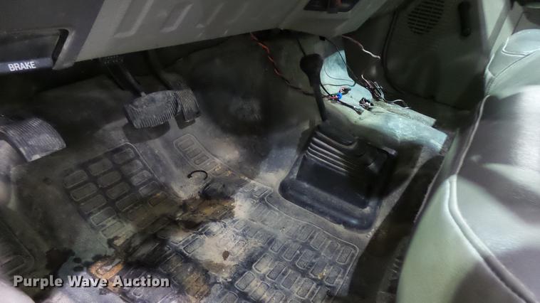 image for item DP9573 2009 Ford F550 Super Duty XL bucket truck