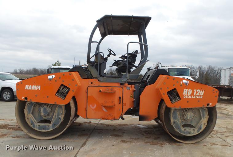image for item DS9558 2003 Hamm HD120 double drum vibratory roller