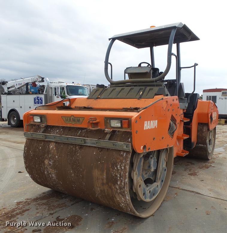 image for item DS9558 2003 Hamm HD120 double drum vibratory roller