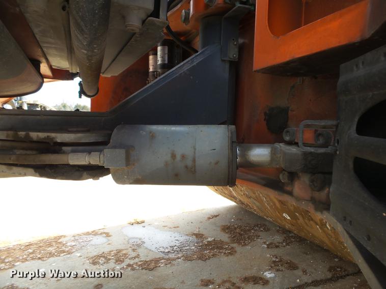 image for item DS9558 2003 Hamm HD120 double drum vibratory roller