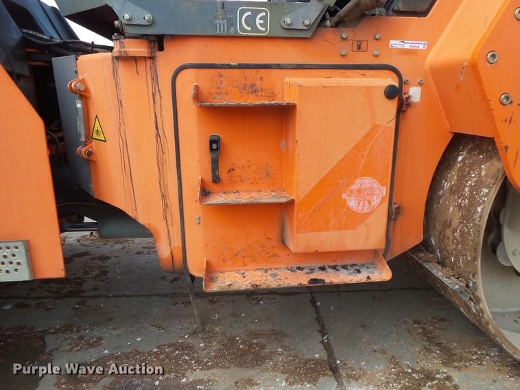 image for item DS9558 2003 Hamm HD120 double drum vibratory roller