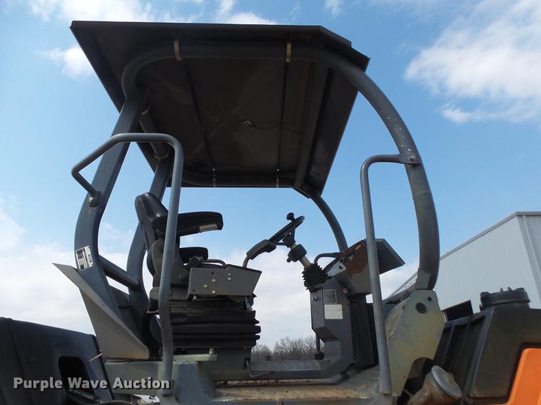 image for item DS9558 2003 Hamm HD120 double drum vibratory roller