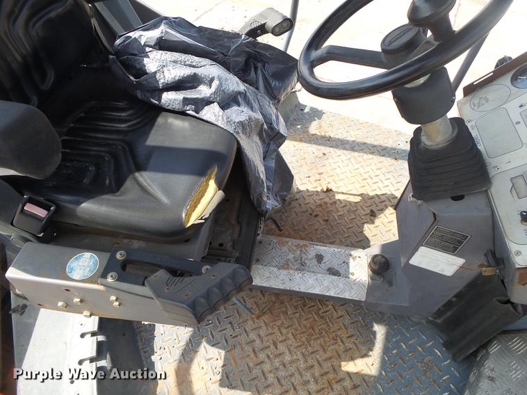 image for item DS9558 2003 Hamm HD120 double drum vibratory roller