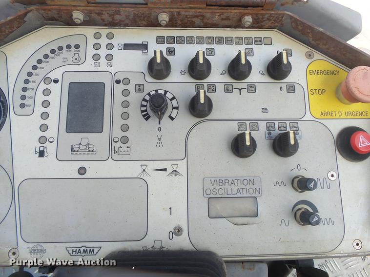 image for item DS9558 2003 Hamm HD120 double drum vibratory roller