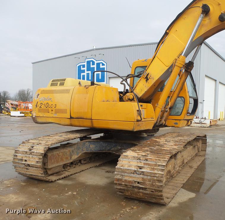 image for item DS9560 1998 Hyundai R210LC-3 excavator