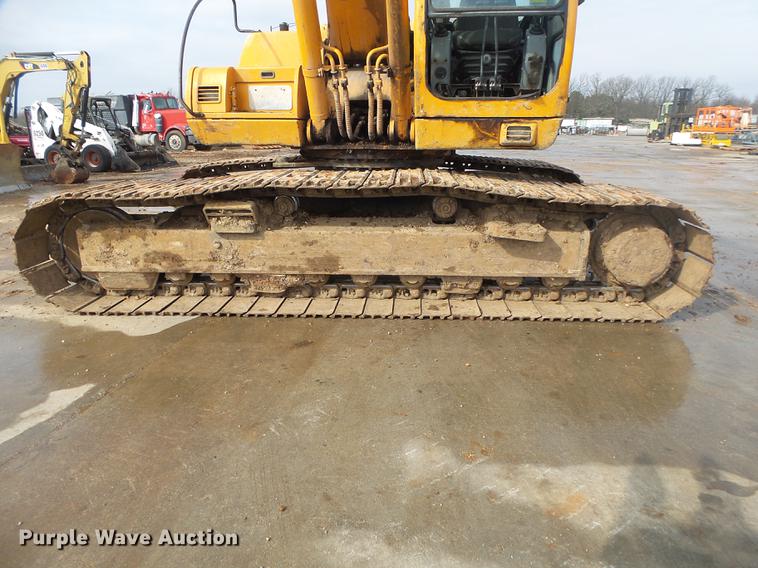 image for item DS9560 1998 Hyundai R210LC-3 excavator