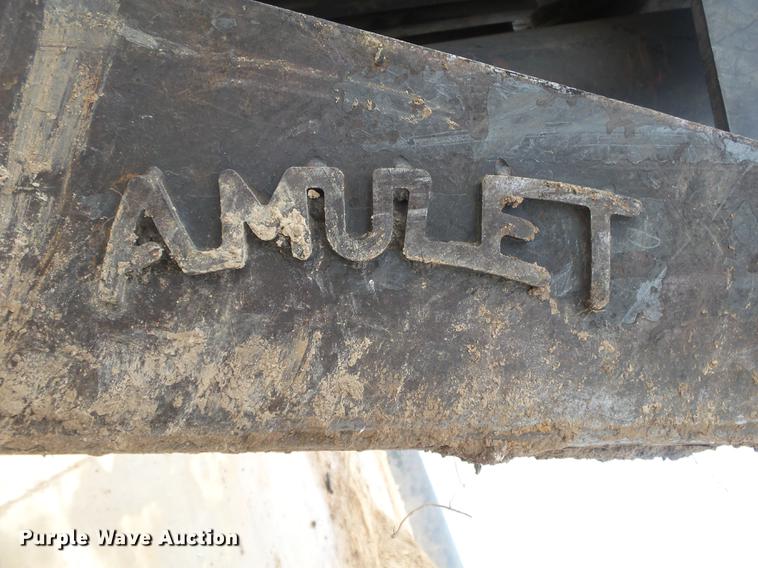 image for item DS9560 1998 Hyundai R210LC-3 excavator