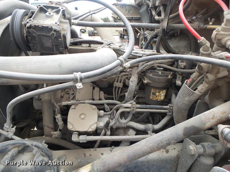 image for item DS9562 1999 Freightliner FL70 oil distribution truck