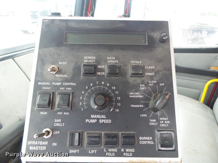 image for item DS9562 1999 Freightliner FL70 oil distribution truck