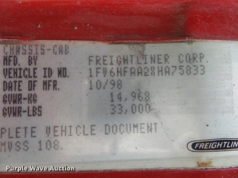image for item DS9562 1999 Freightliner FL70 oil distribution truck