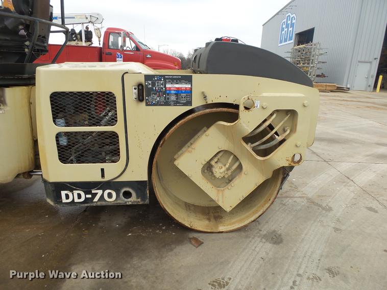 image for item DS9563 2004 Ingersoll Rand DD70 double drum vibratory roller