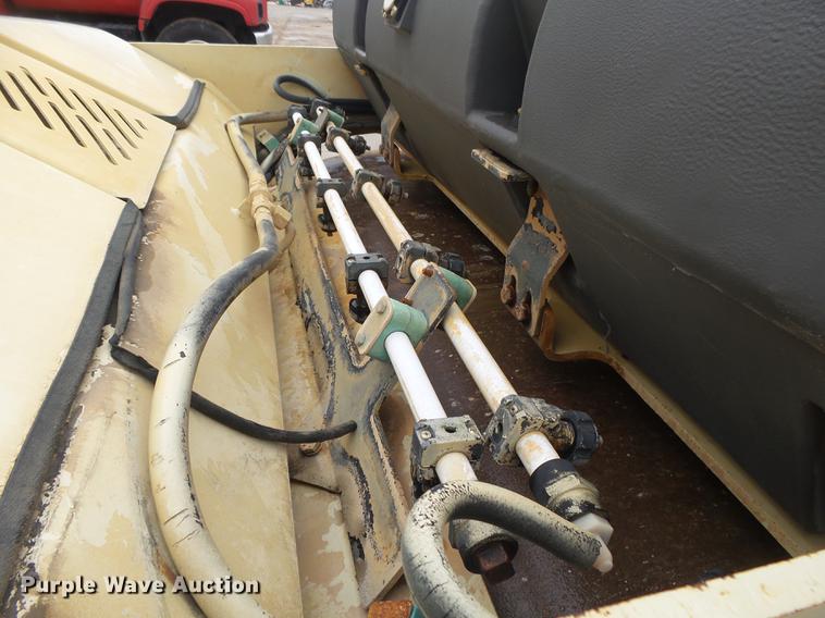 image for item DS9563 2004 Ingersoll Rand DD70 double drum vibratory roller