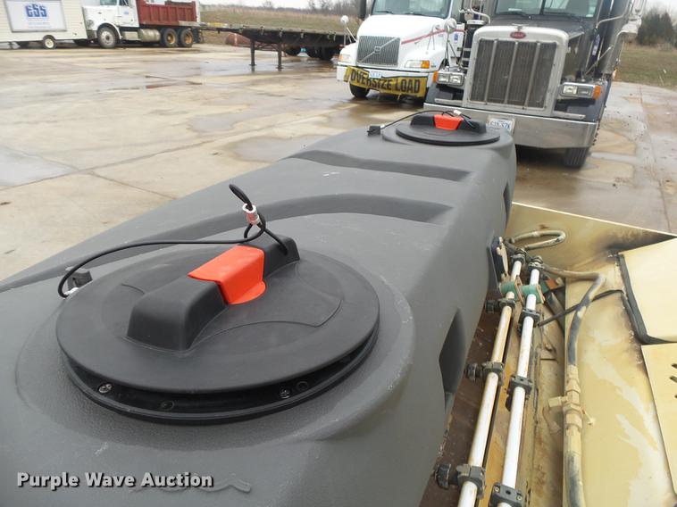 image for item DS9563 2004 Ingersoll Rand DD70 double drum vibratory roller