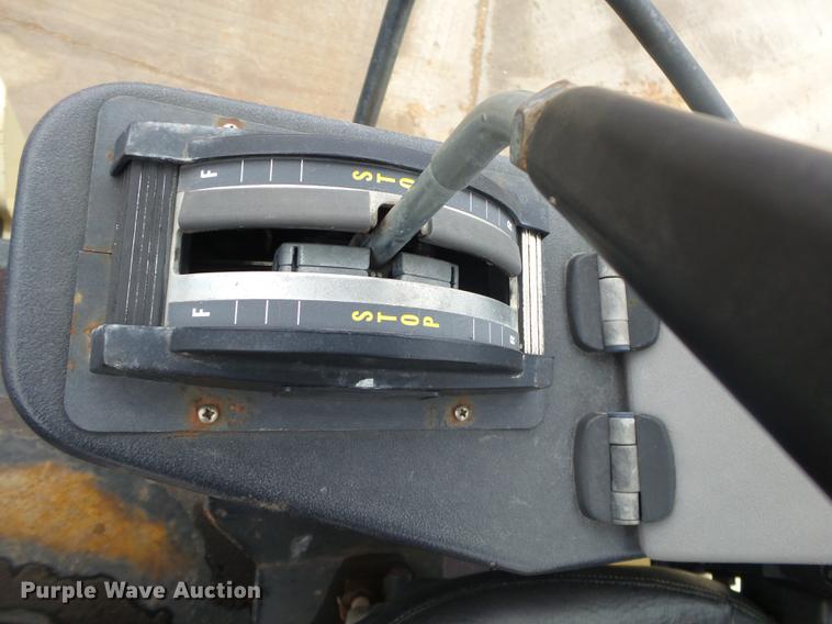 image for item DS9563 2004 Ingersoll Rand DD70 double drum vibratory roller