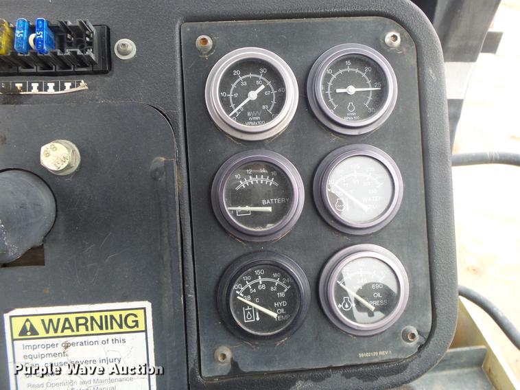 image for item DS9563 2004 Ingersoll Rand DD70 double drum vibratory roller