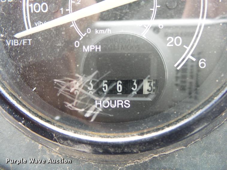 image for item DS9563 2004 Ingersoll Rand DD70 double drum vibratory roller