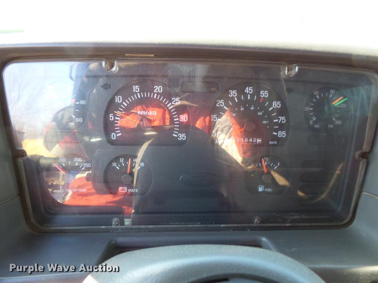 image for item DV9554 2000 Sterling L8500 dump truck