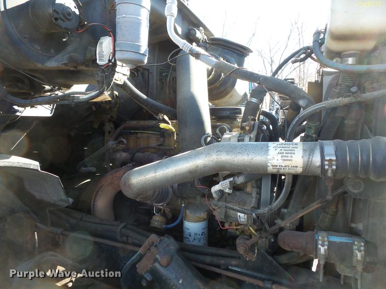 image for item DV9554 2000 Sterling L8500 dump truck