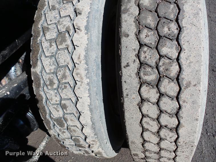 image for item DV9554 2000 Sterling L8500 dump truck