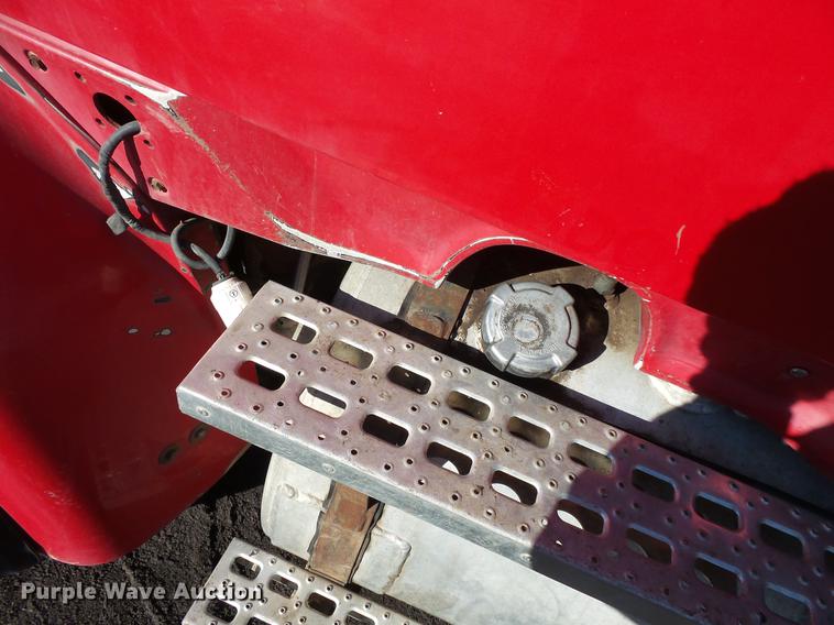 image for item DV9555 1998 Ford LT9513 Louisville 113 dump truck