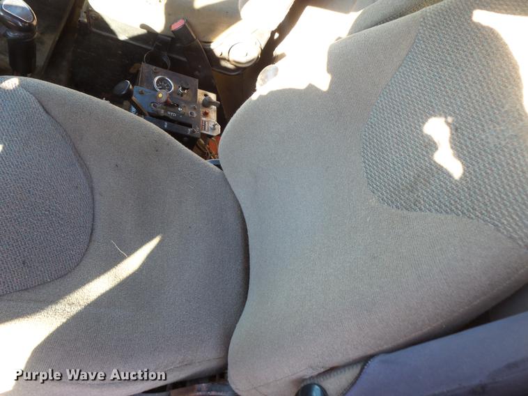 image for item DV9555 1998 Ford LT9513 Louisville 113 dump truck