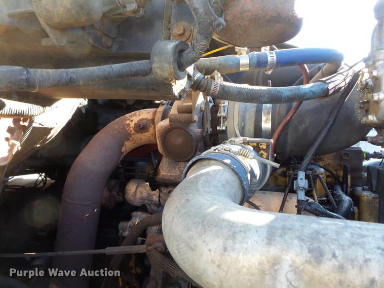 image for item DV9555 1998 Ford LT9513 Louisville 113 dump truck