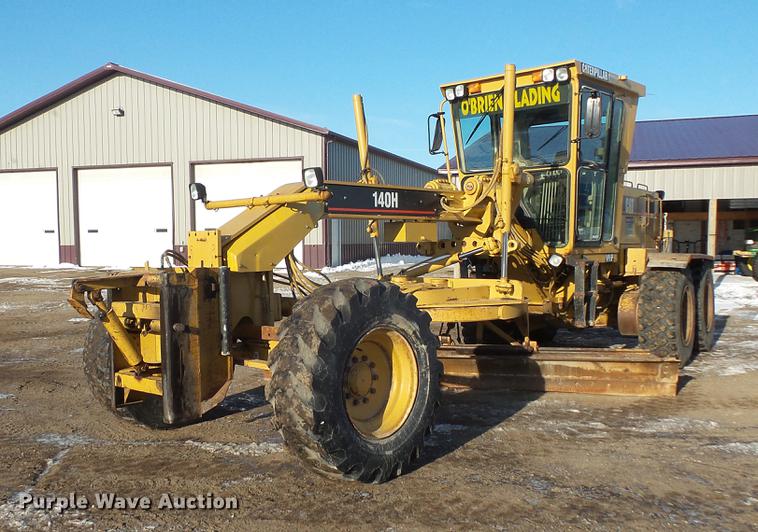 image for item DV9588 1997 Caterpillar 140H motor grader
