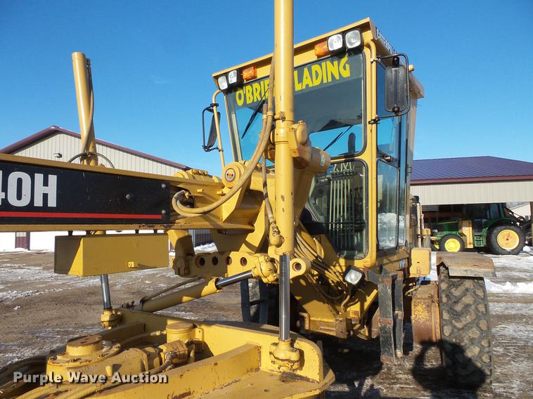 image for item DV9588 1997 Caterpillar 140H motor grader