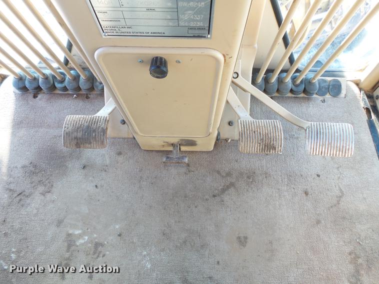 image for item DV9588 1997 Caterpillar 140H motor grader
