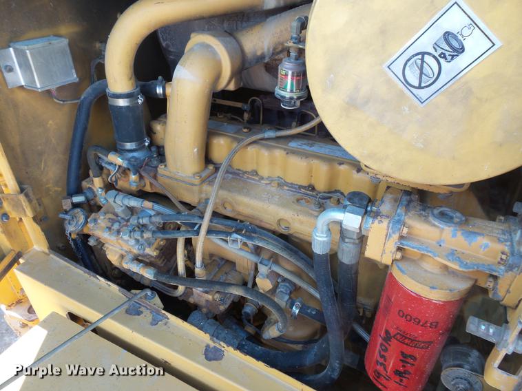 image for item DV9588 1997 Caterpillar 140H motor grader