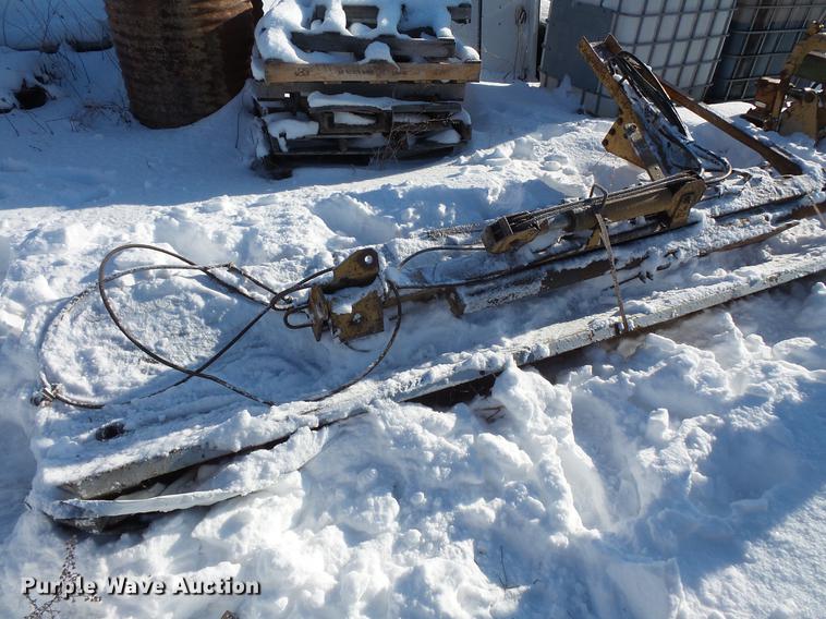 image for item DV9588 1997 Caterpillar 140H motor grader