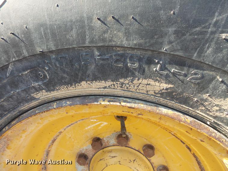 image for item DV9588 1997 Caterpillar 140H motor grader