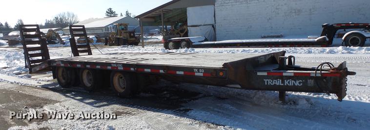 image for item DV9589 2002 Trail King TK50-2600 equipment trailer
