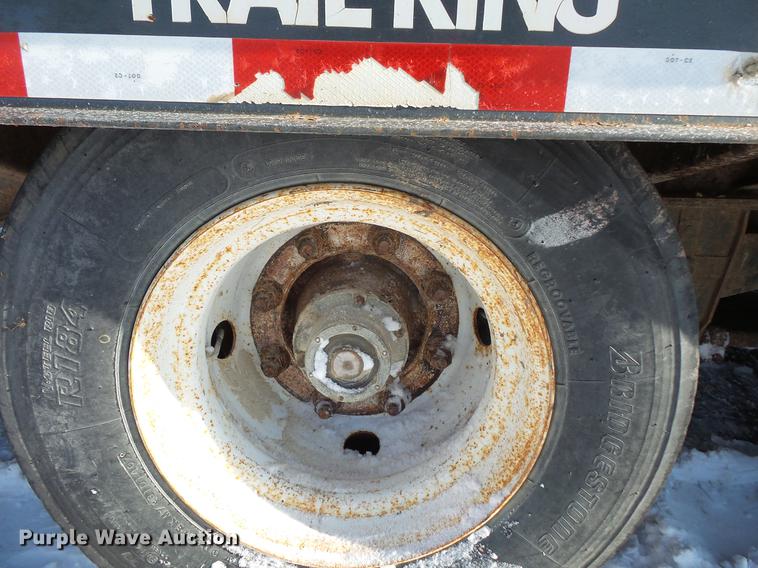 image for item DV9589 2002 Trail King TK50-2600 equipment trailer