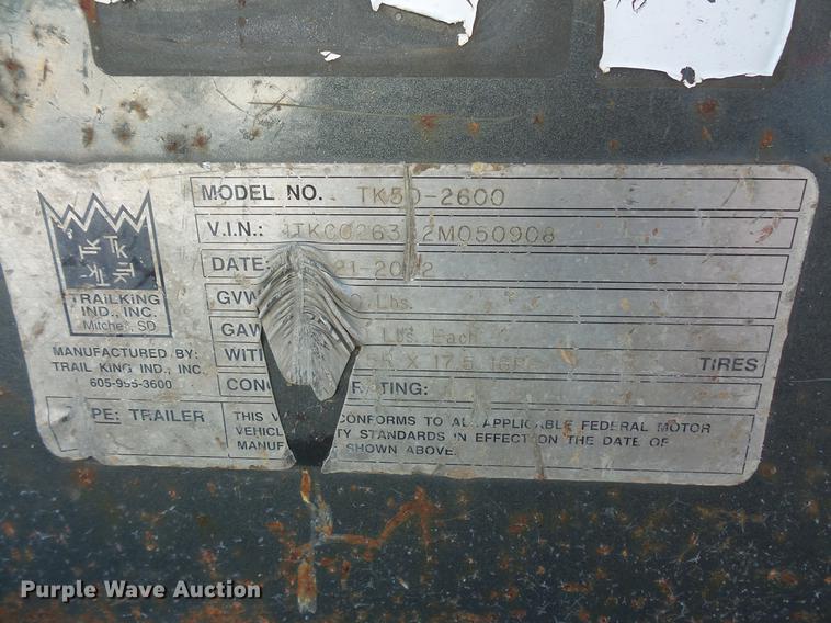 image for item DV9589 2002 Trail King TK50-2600 equipment trailer